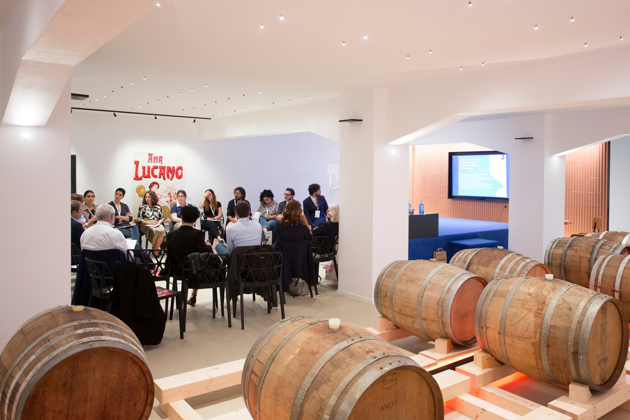 Partecipanti al Seminario Museimpresa 2023 durante un tavolo di lavoro